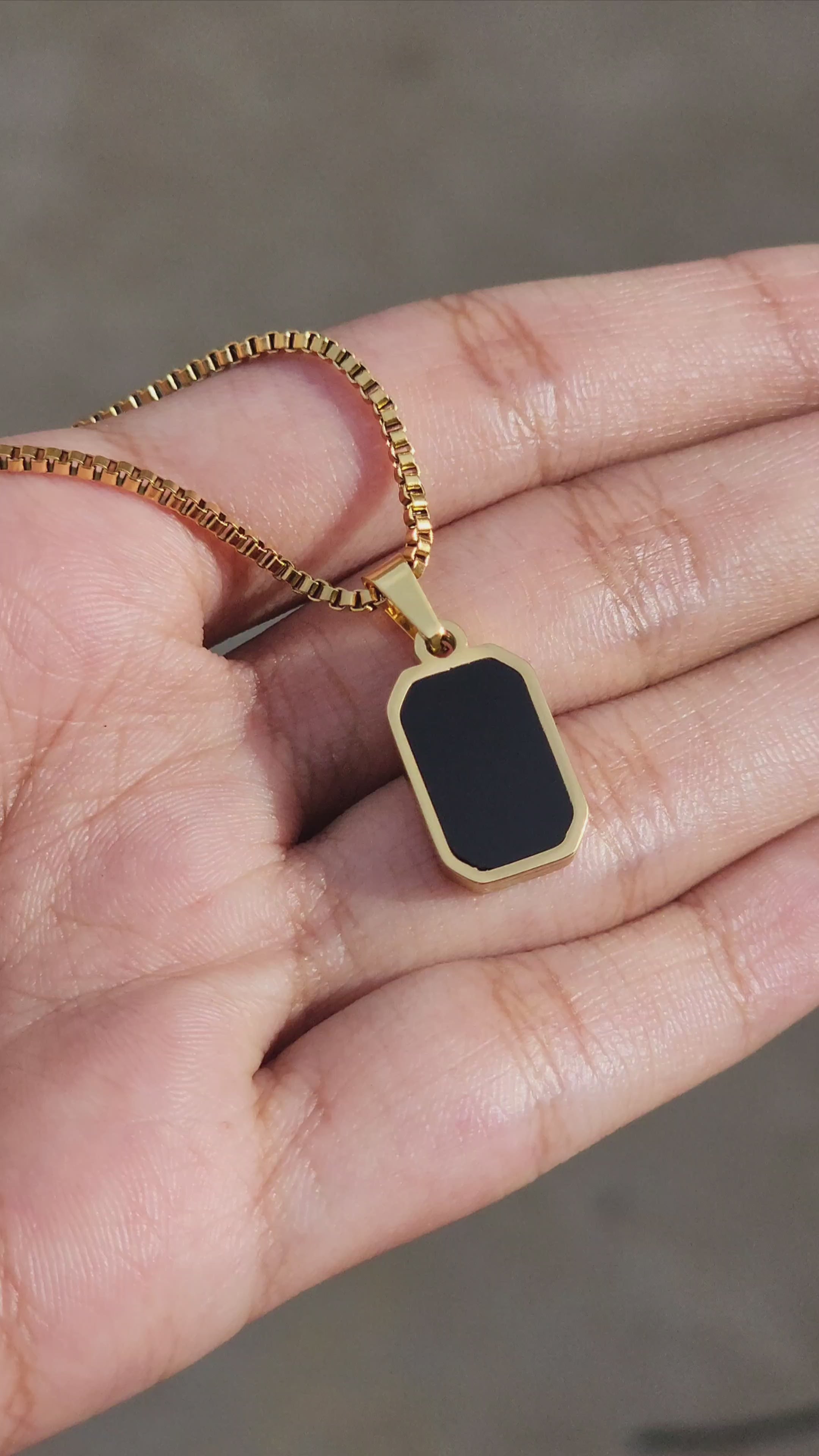 ONYX OCTAGON
